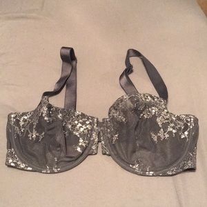 Victoria’s Secret Bra!
